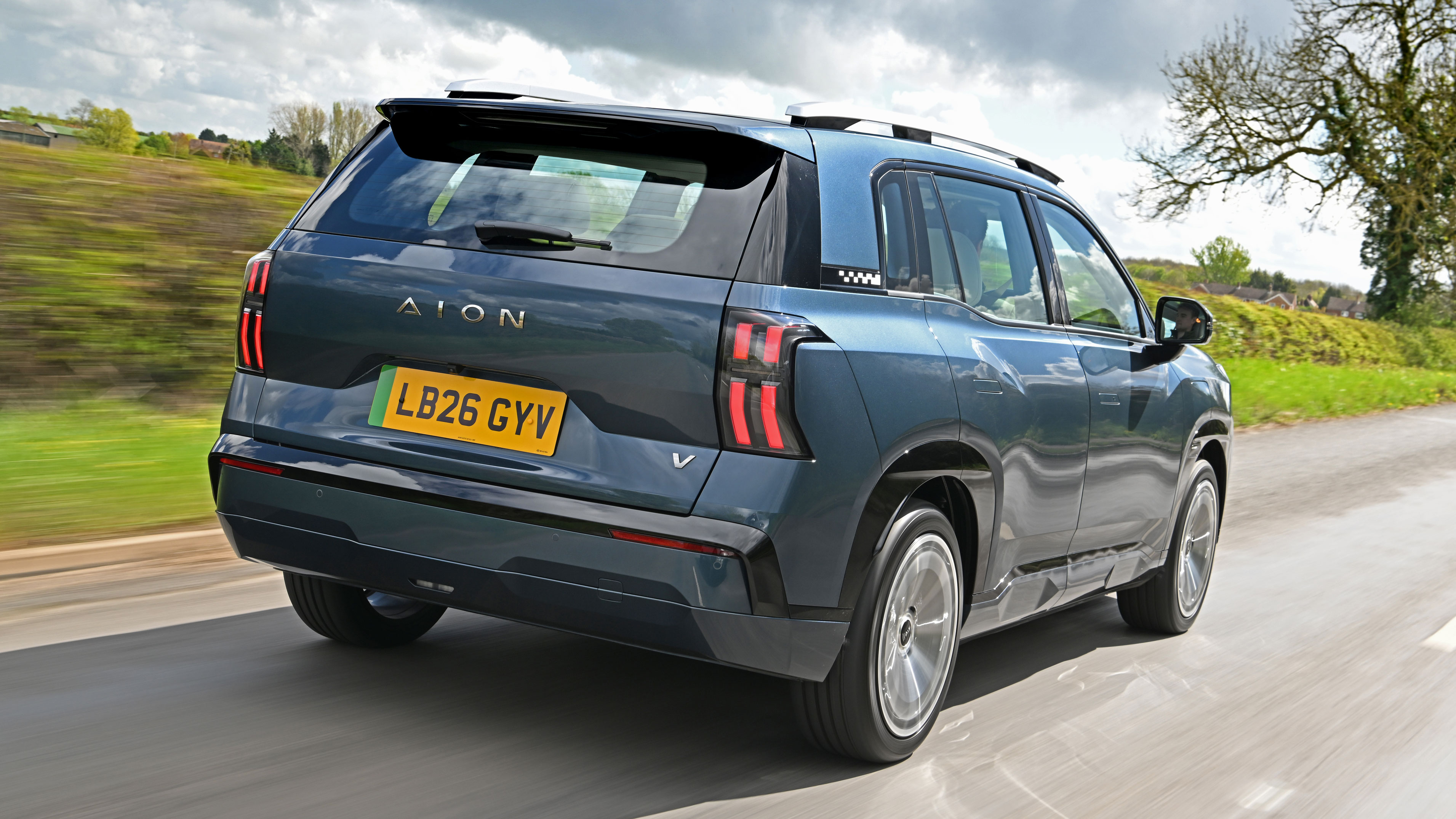 Aion V - rear