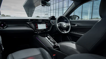 Alfa Romeo Junior Ibrida - interior