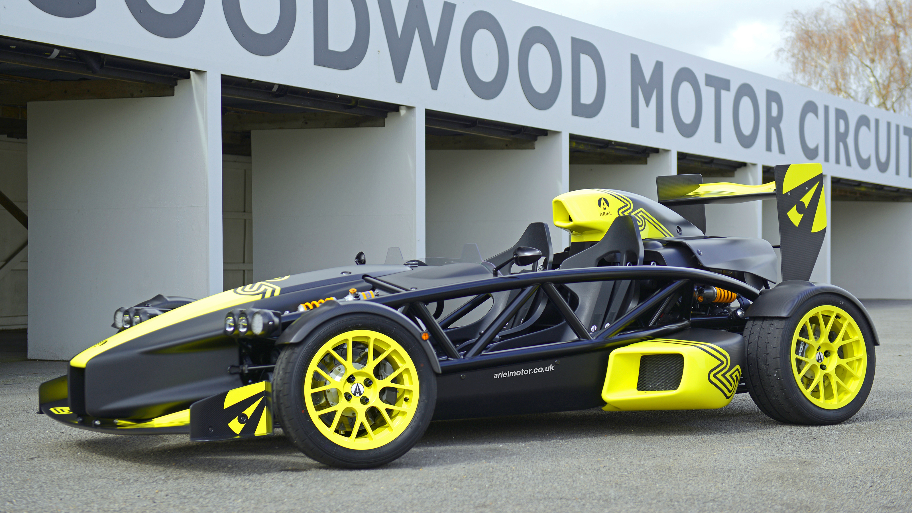 Ariel Atom 4RR - front angled