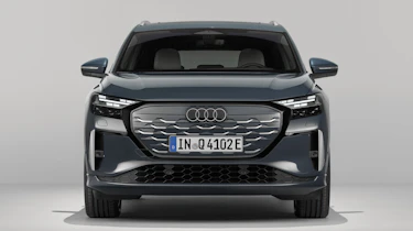 Audi Q4 e-tron facelift - full front