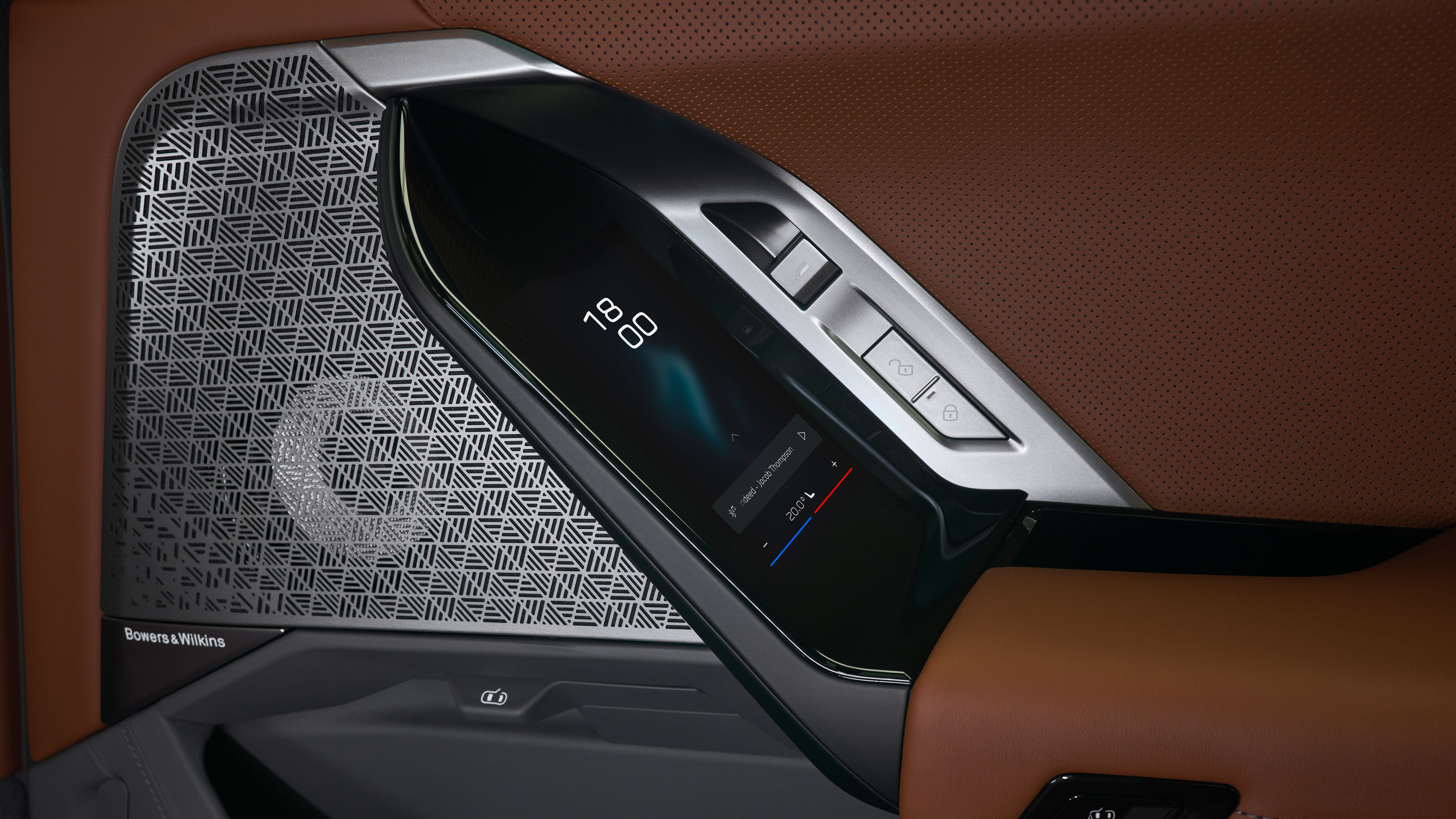 BMW i7 - door controls