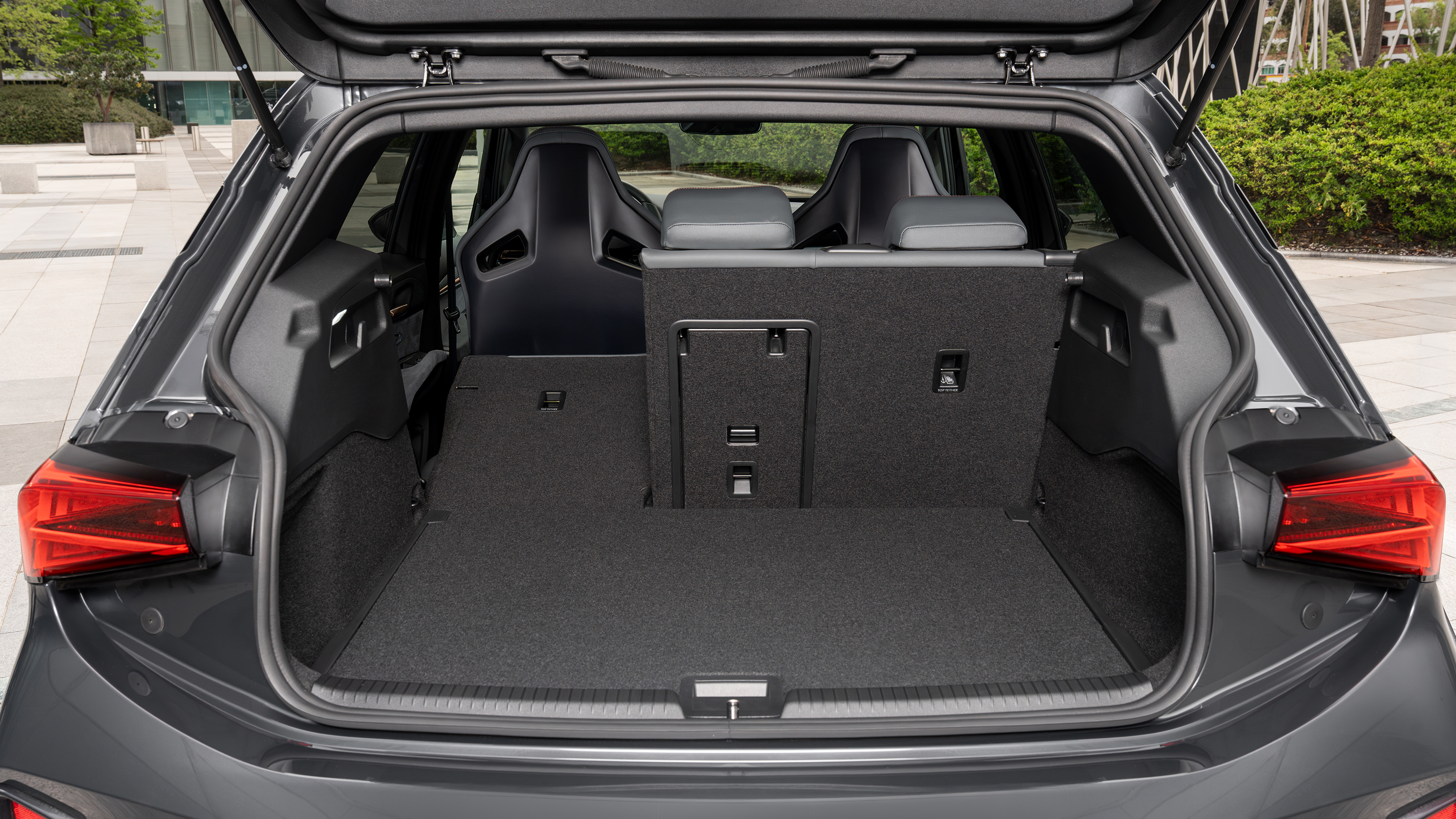 Cupra Born facelift - boot 