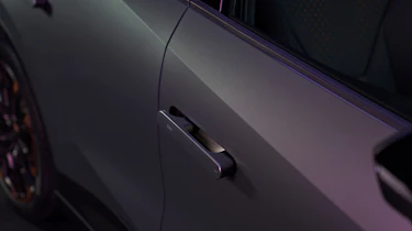 Cupra Raval handles