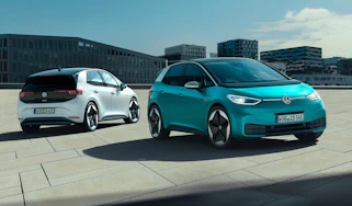 Volkswagen ID.3 - front and rear