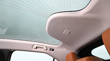 DS No8 - panoramic roof