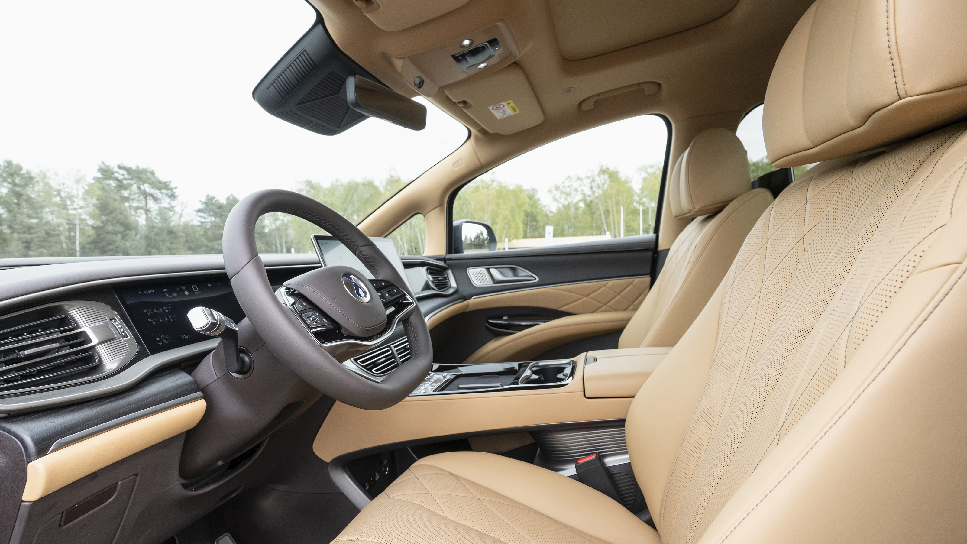 New Denza D9 - front interior 