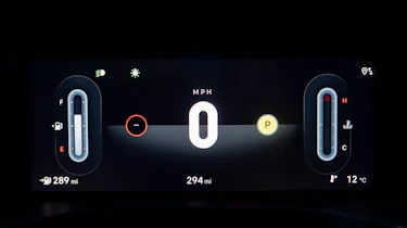 Fiat Grande Panda Hybrid UK - dials
