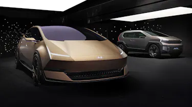 Hyundai Ioniq Earth and Venus concepts - both together