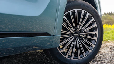Jaecoo 8 - wheel