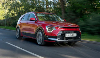 Kia Niro - front tracking