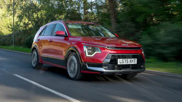 Kia Niro - front tracking