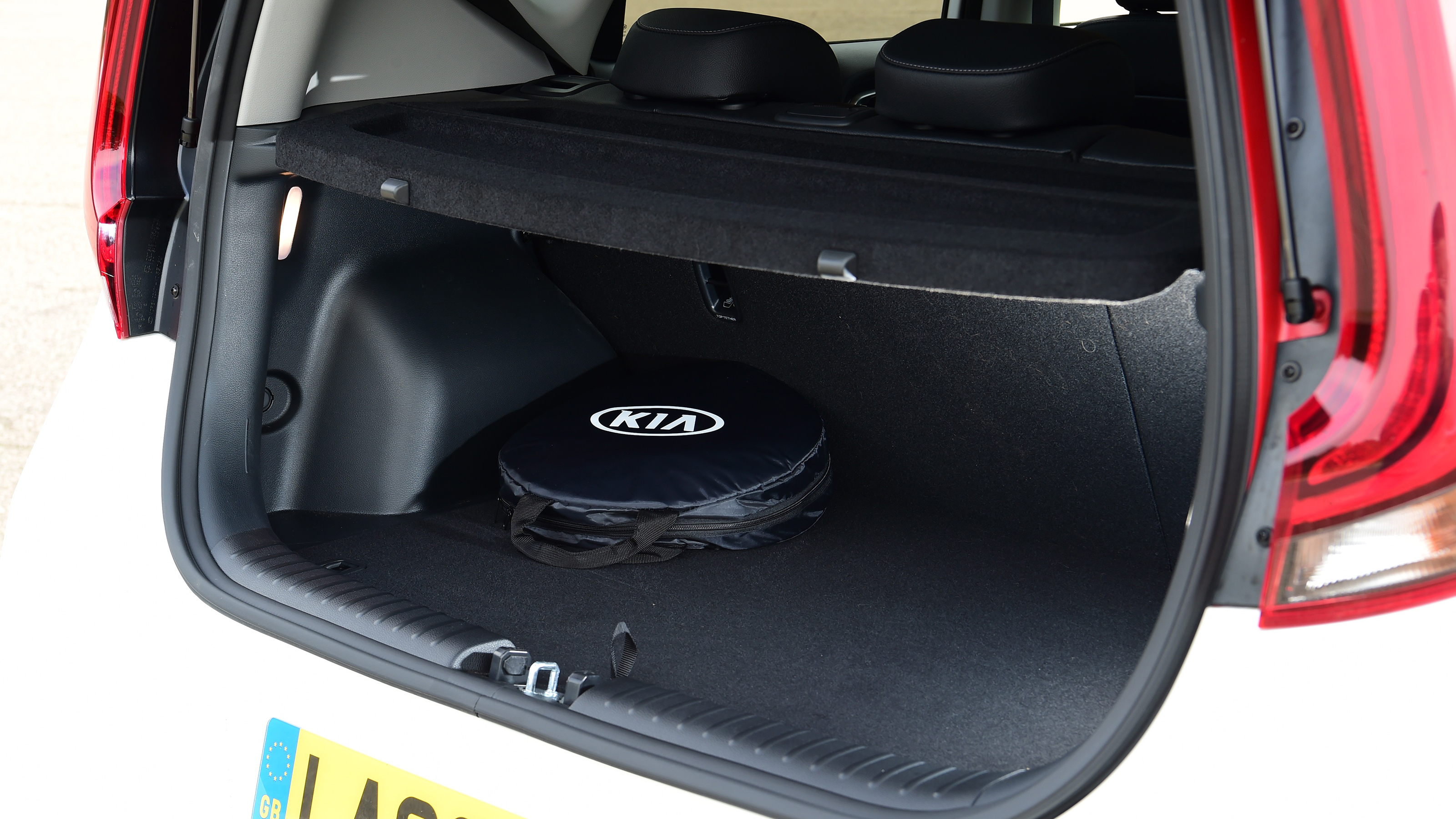 Kia Soul EV Mk3 - boot 