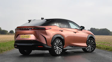 Lexus RZ - rear static