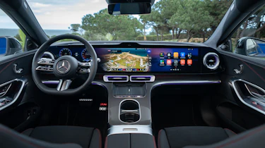 Mercedes C-Class Electric - dash