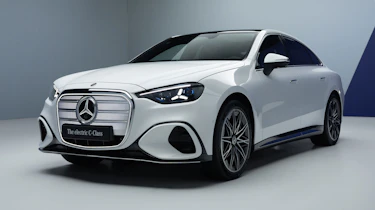 Mercedes C-Class Electric - front studio