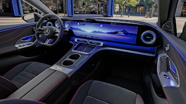 Mercedes C-Class Electric - dash