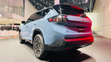 New Nissan X-Trail - rear angled show