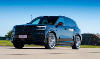 New Zeekr 8X plug-in hybrid - front tracking