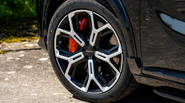 New Zeekr 8X plug-in hybrid - alloy wheels