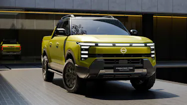 Nissan Frontier Pro hybrid - front end
