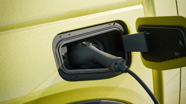 Nissan Frontier Pro hybrid - socket