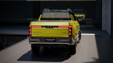 Nissan Frontier Pro hybrid - rear end