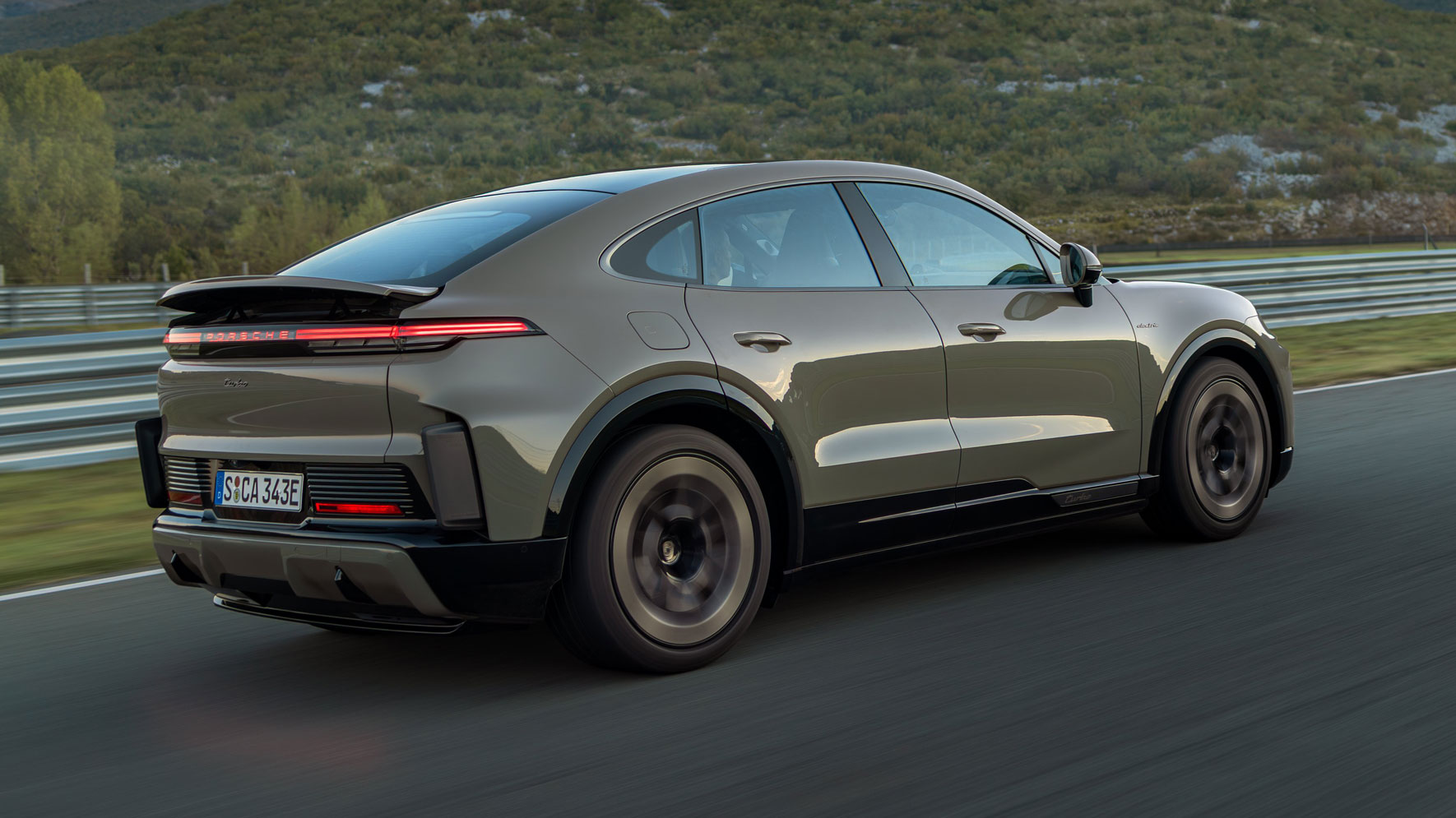 Porsche Cayenne Coupe Electric - Turbo rear
