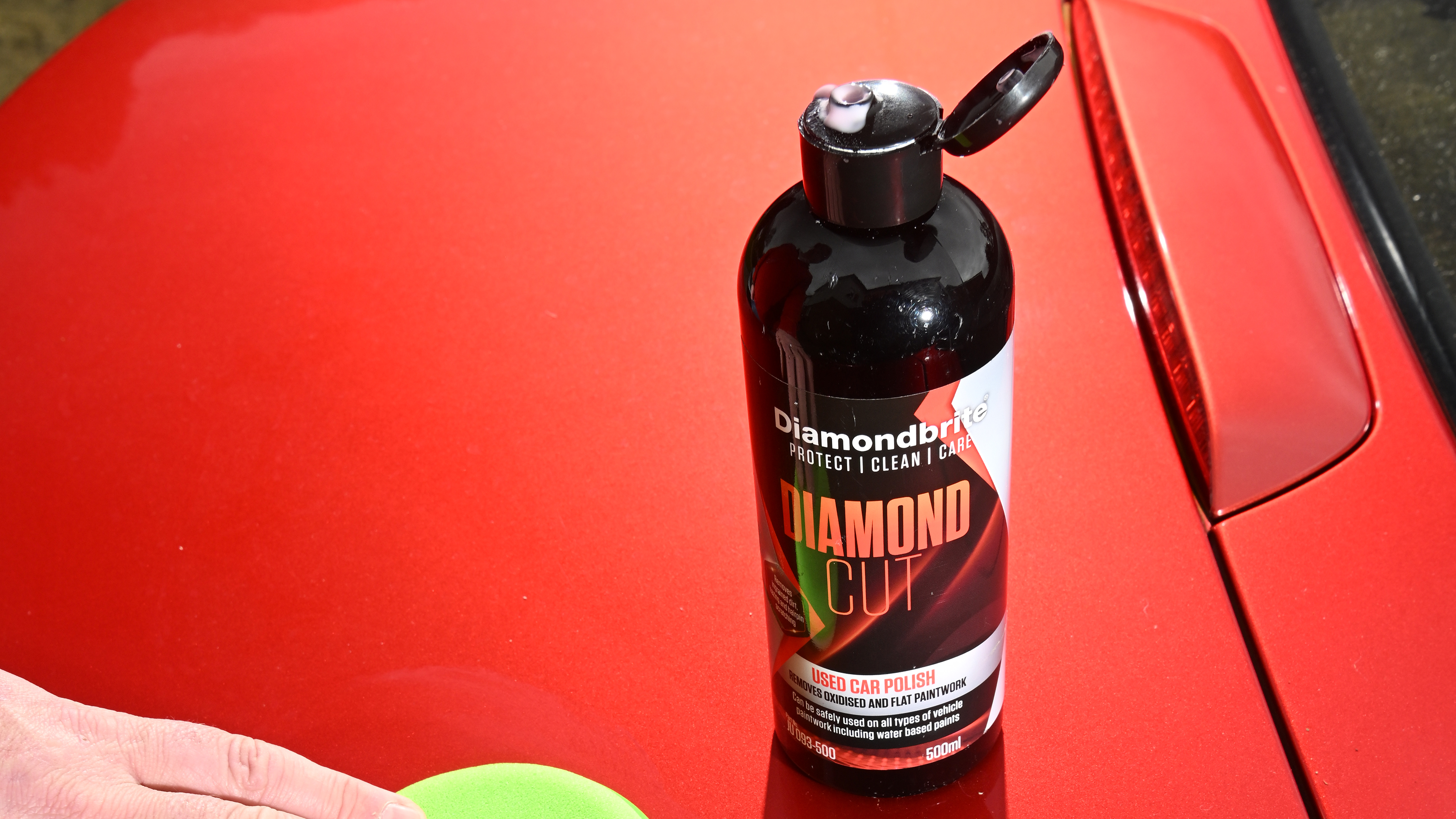 Auto Express Product Awards 2026 - products editor Tom Barnard using Diamondbrite scratch remover