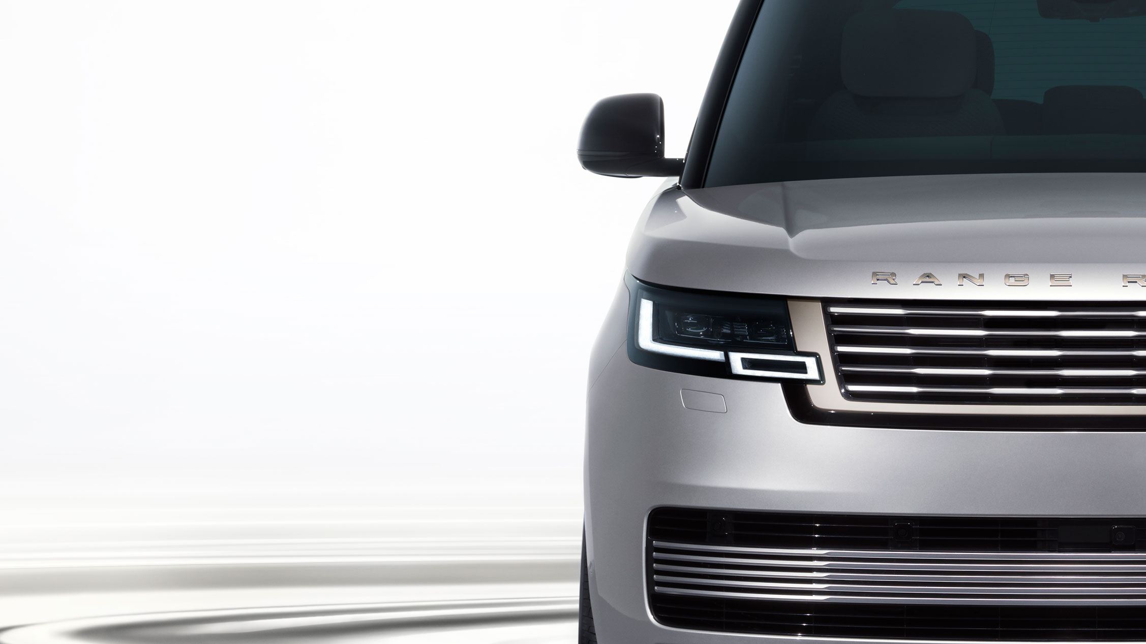Range Rover SV Ultra - front detail