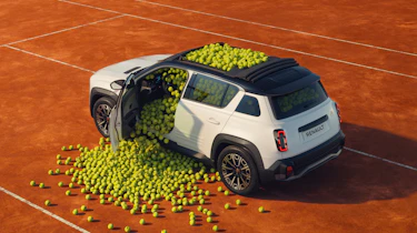 New Renault 4 Roland Garros special edition - rear static