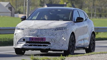 Renault Megane E-Tech Facelift - front end