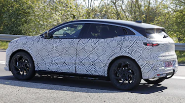 Renault Megane E-Tech Facelift - rear angled