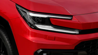 Toyota RAV4 - headlight