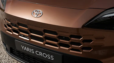 Toyota Yaris Cross facelift - grille