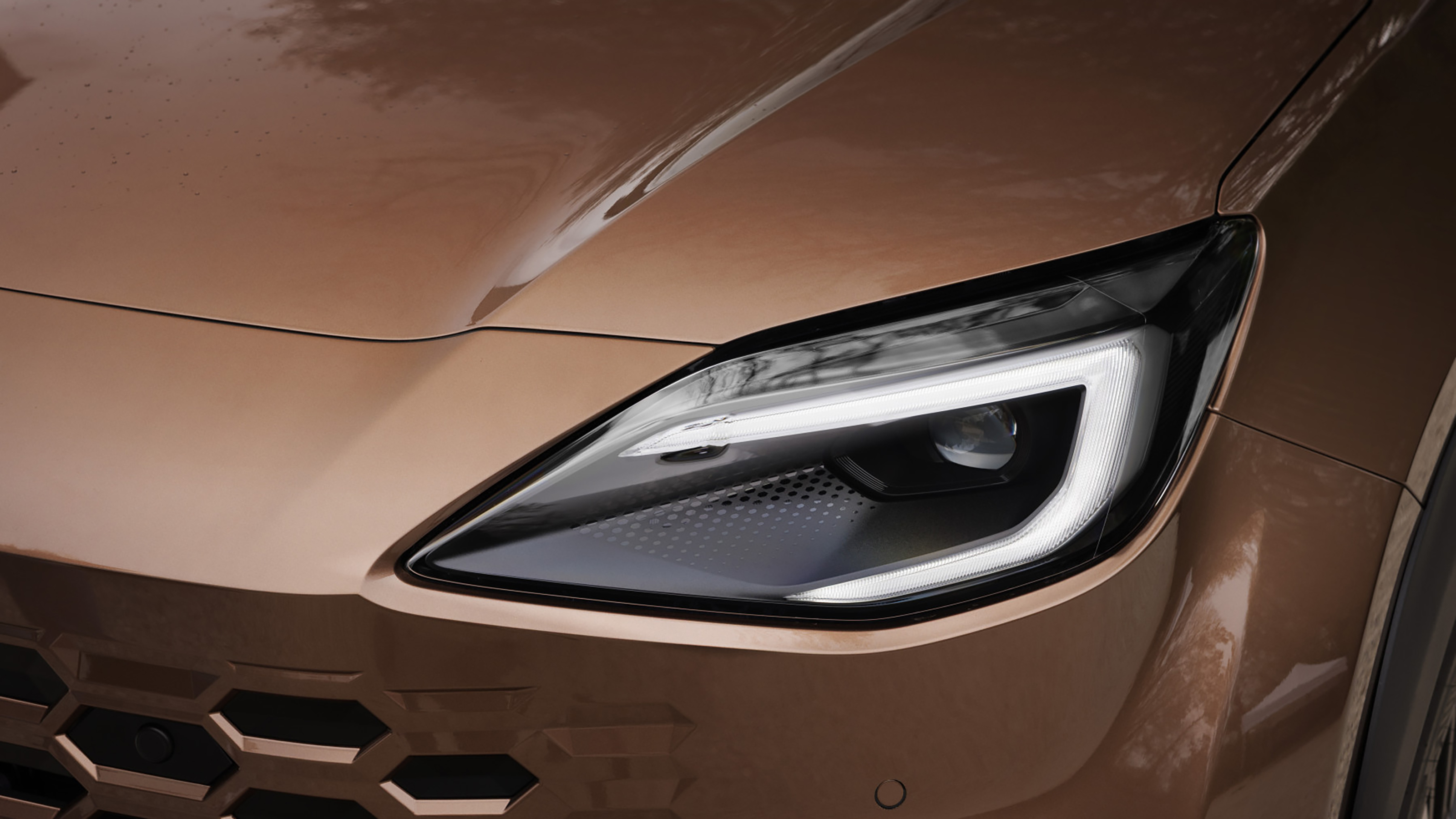 Toyota Yaris Cross facelift - headlight