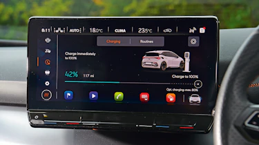 Used Cupra Born - screen