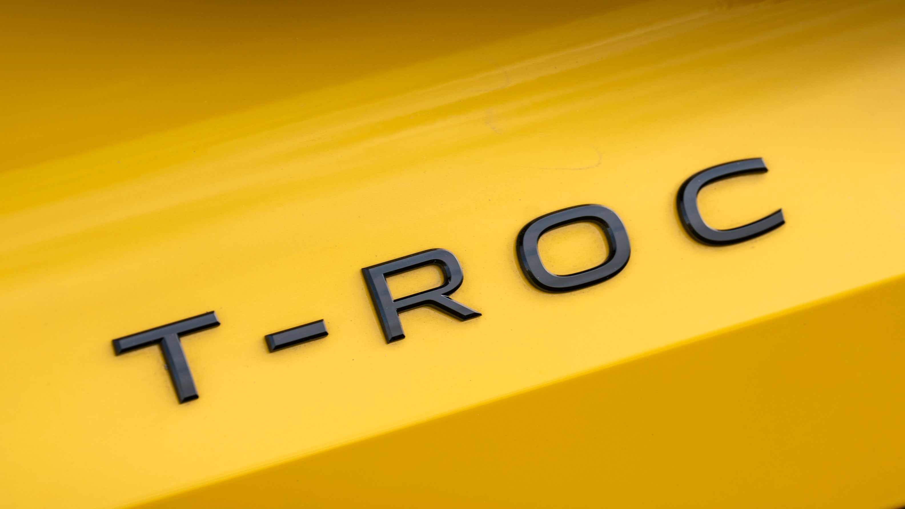 Volkswagen T-Roc R-Line - T-Roc badge