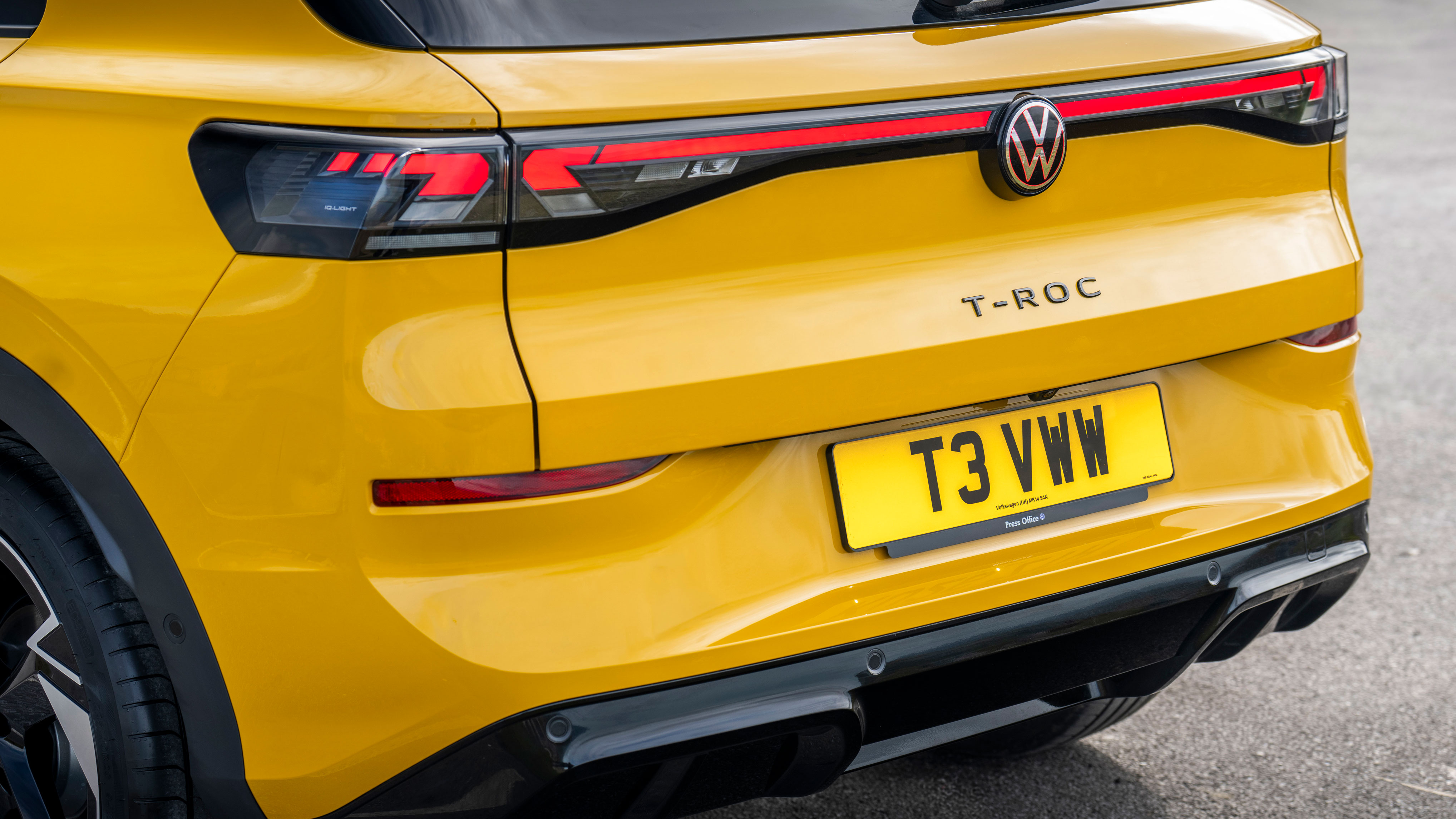 Volkswagen T-Roc R-Line - rear lights