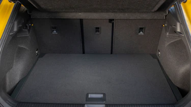 Volkswagen T-Roc R-Line - boot