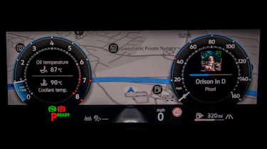 Volkswagen T-Roc R-Line - dials