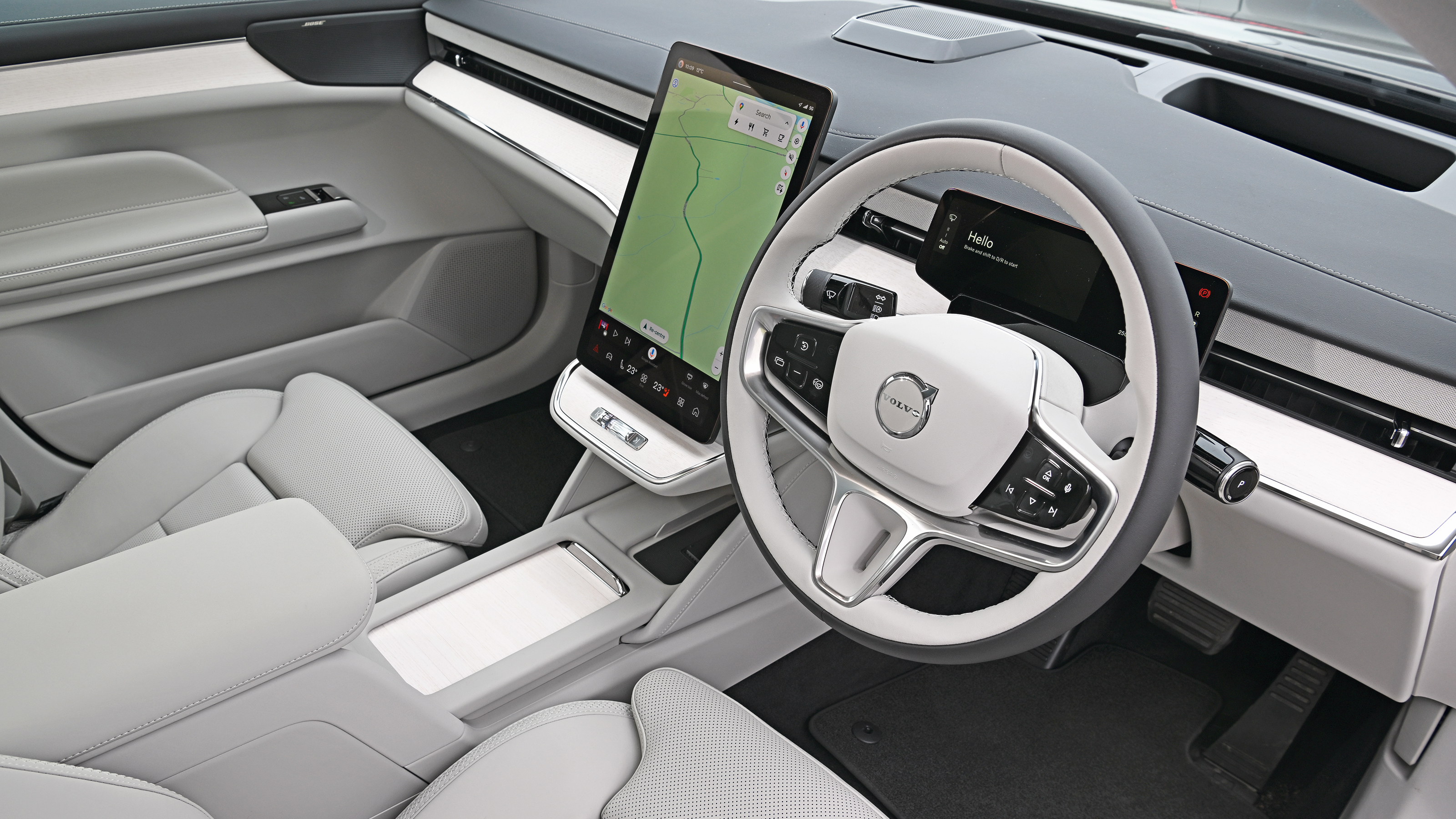 Volvo ES90 - dashboard