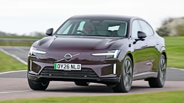 Volvo ES90 - front cornering