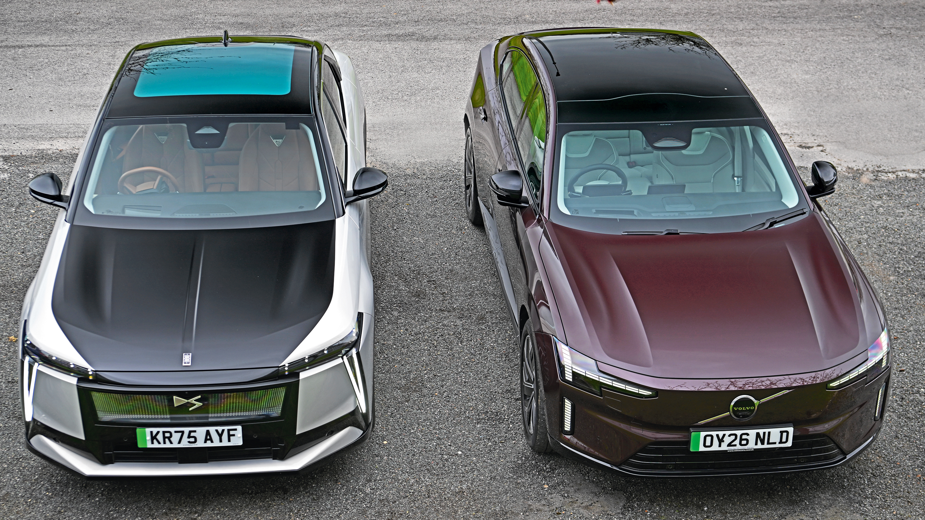 Volvo ES90 vs DS No.8 - front overhead