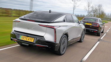 Volvo ES90 vs DS No.8 - rear 3/4