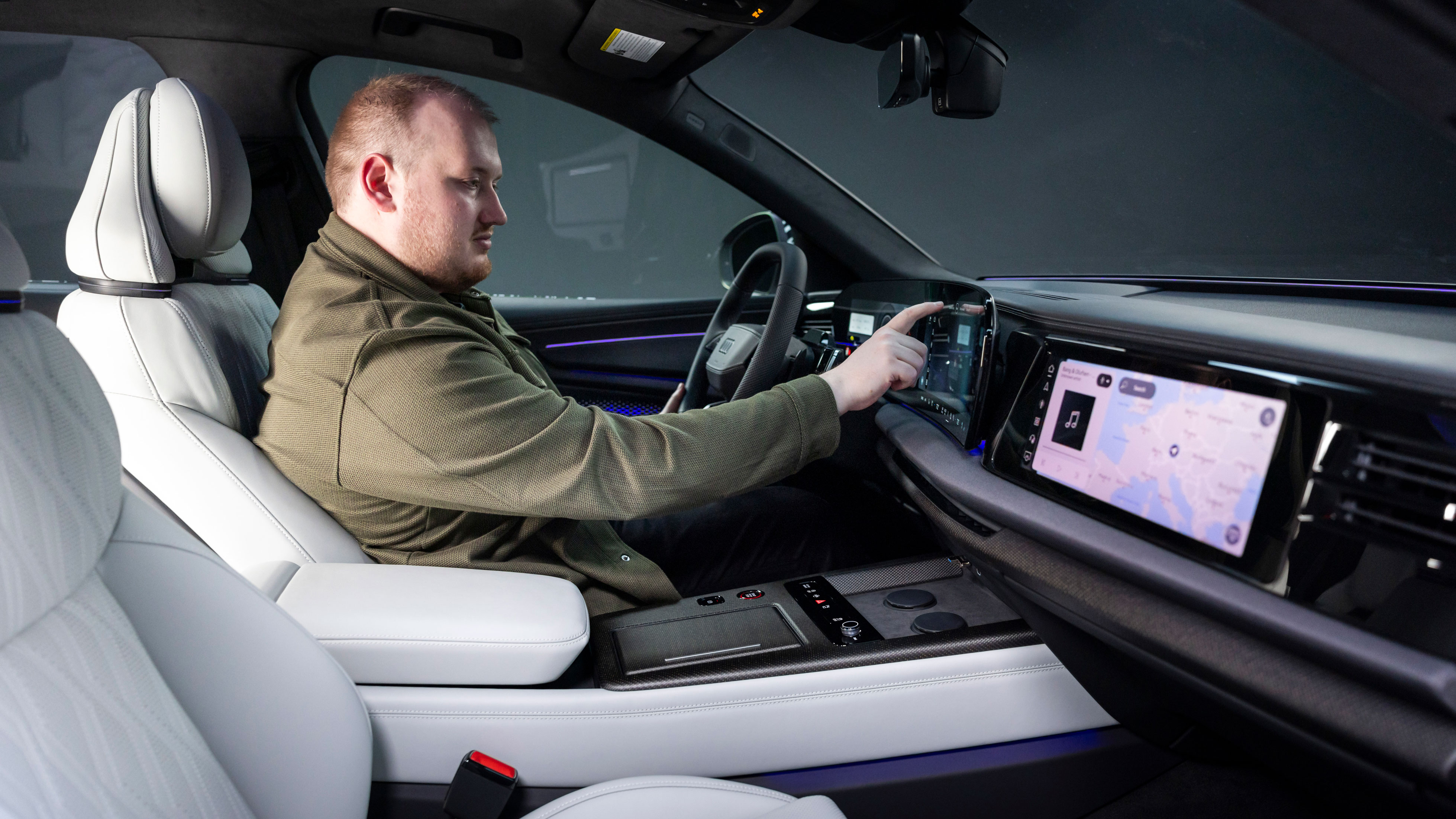 Audi Q9 interior - Ellis Hyde