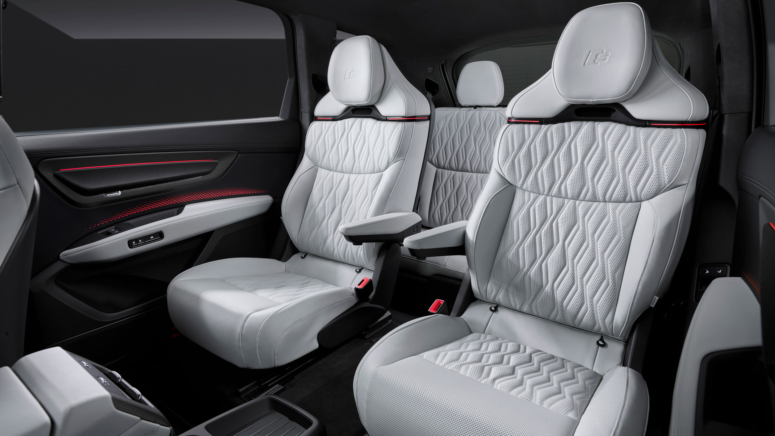 Audi Q9 - seats