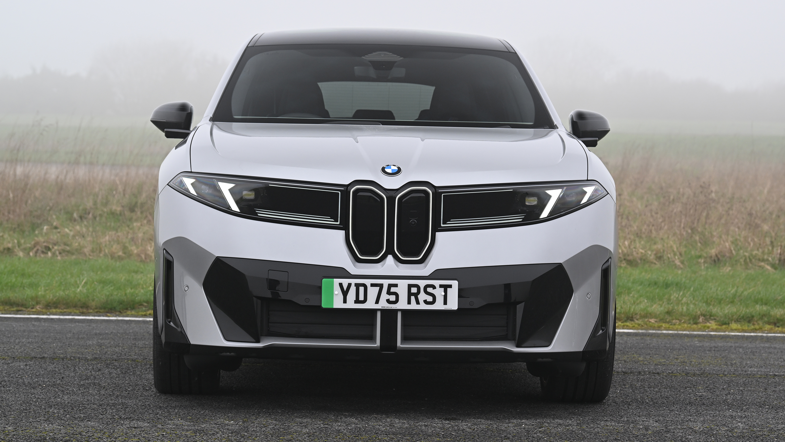 BMW iX3 - front static