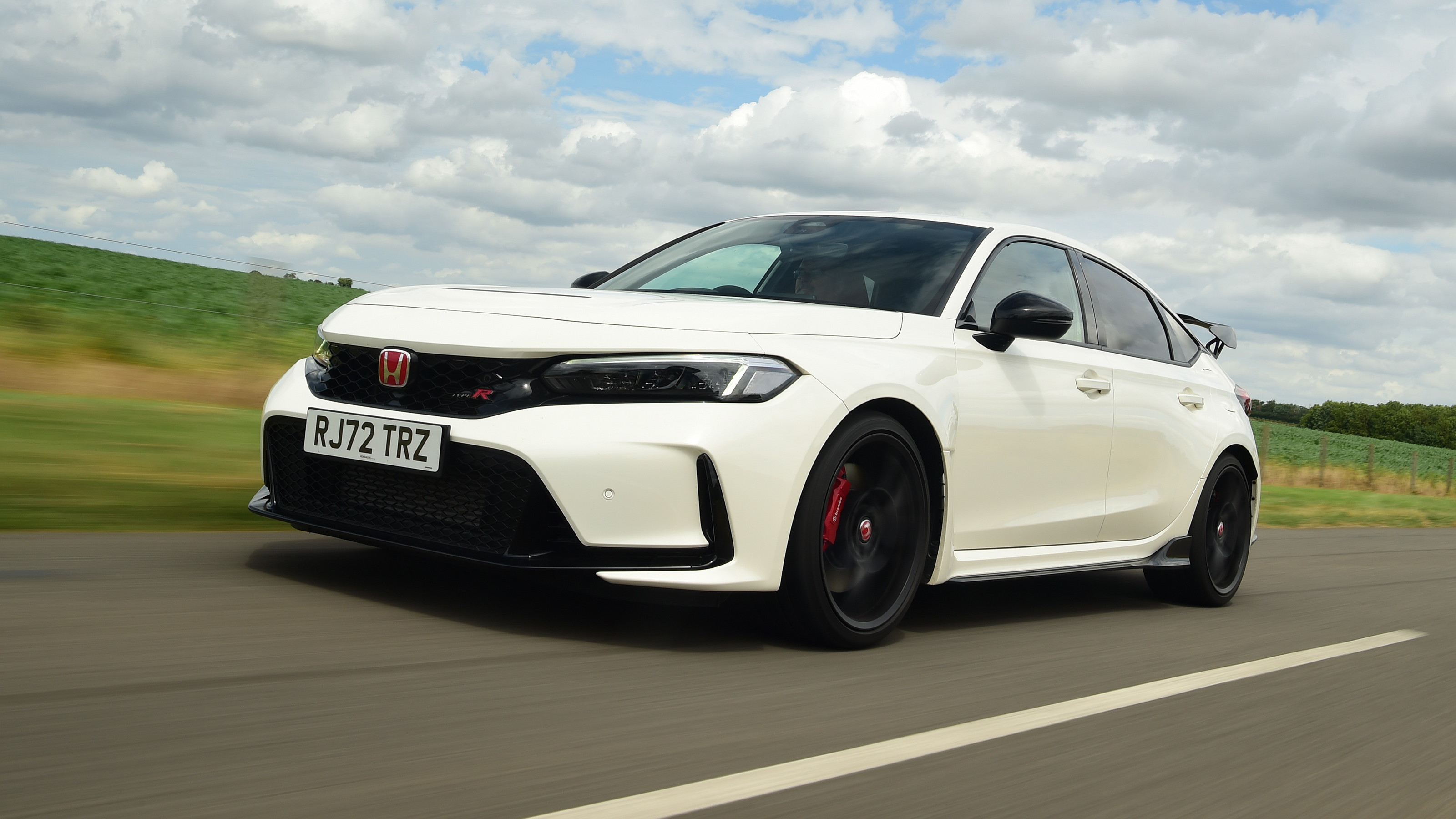 Honda Civic Type R - front tracking