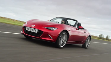 Mazda MX-5 - front tracking