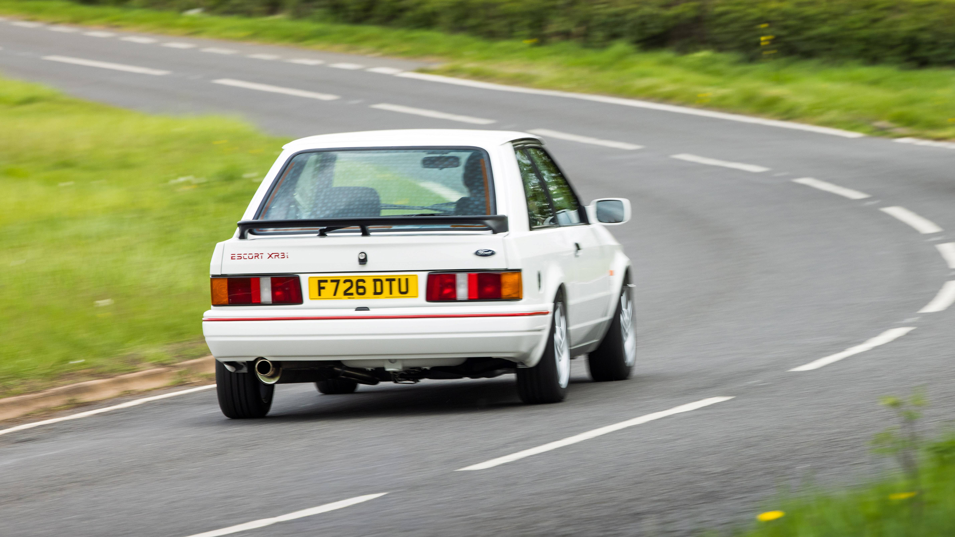 Ford Escort XR3i Tolman Edition - rear action